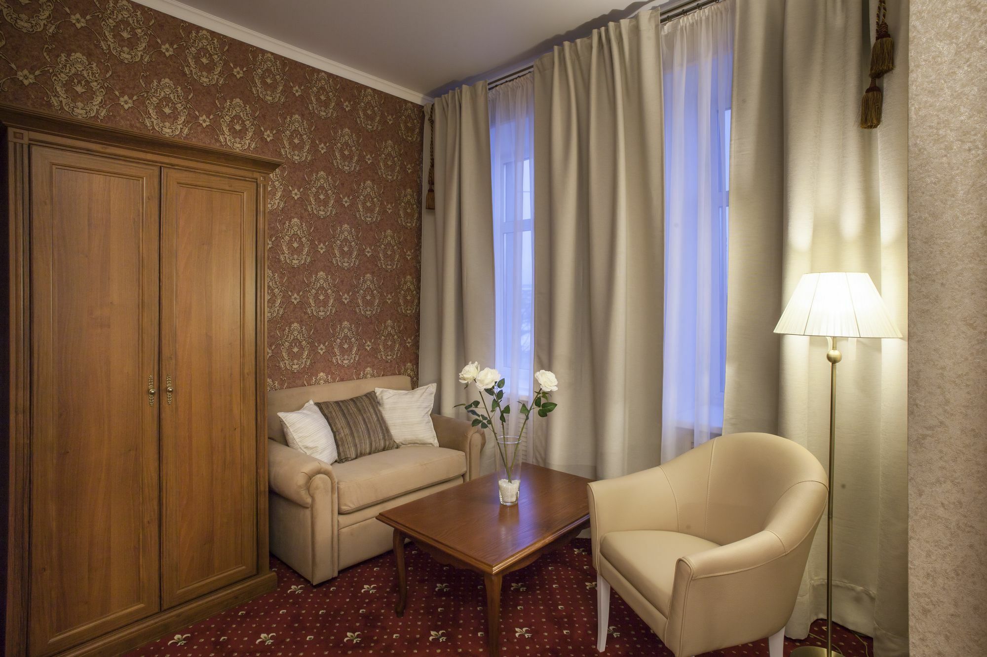 Esquire Hotel Moscow Exterior photo